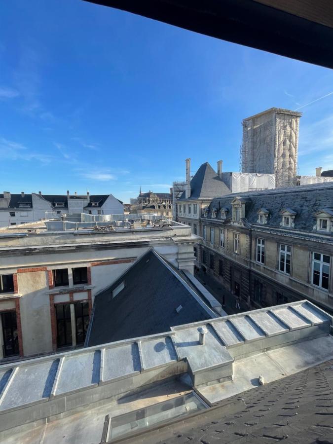 Au Coeur De La Ville De 兰斯 外观 照片